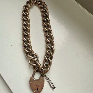 10kt vintage rose gold London gold heart clasp link bracelet